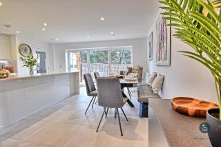 Days Away - Luxury holiday home - 4