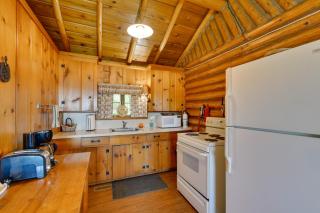 On All-Sports Lake! Lewiston Cabin w/ Boat Dock - 6