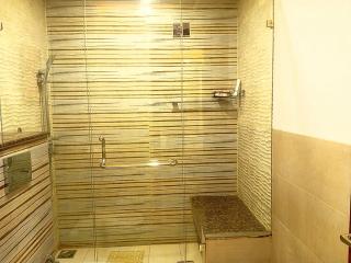 Sky Vista Residences Gold Crest Mall Lahore - 9