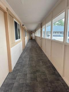 Parkway Motel & European Lodges - 6