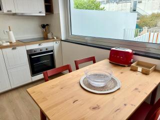 Casa Verde, T1 com terraço, na Praia da Vitória - 2