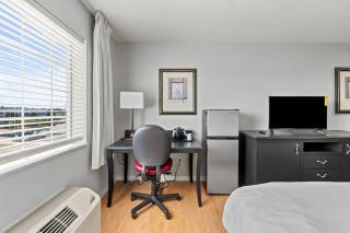 Willow Inn Suites Rochester - 1
