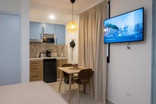 Colonial studio with 2 Beds - Patio Español - 2