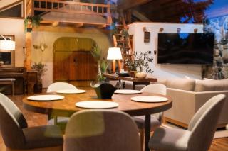Hurricane Hideaway - Glass-Roof Hot Tub - Sleeps 16 - 3