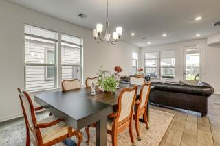 Family Suburban Retreat! 20 Mi to Dtwn Houston - 4