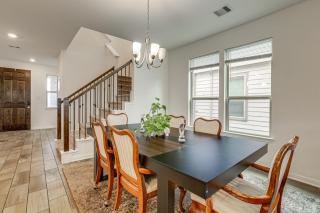 Family Suburban Retreat! 20 Mi to Dtwn Houston - 3