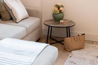 2-Bed Modern Duplex, Free Parking, 1 Min to Station - 2