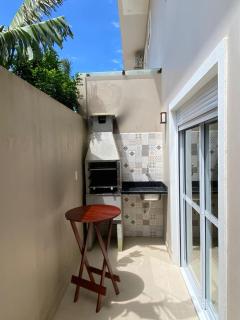Casa a 30 m da Praia da Ferrugem - 2 Vagas - 7