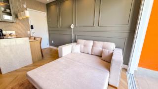 Lille 35 · Studio refinado no Cambuí - 1