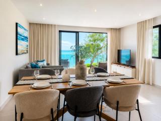SG21 l Oceanfront Terraces l Appartment - 1