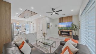 Coastal Moderne by SkyRun Sarasota - 4