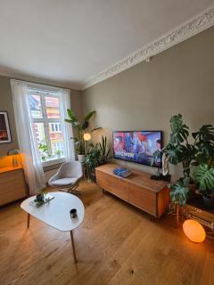 Feel at Home in Central Oslo Balcony and City Views - 4