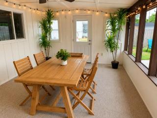 Private Heated Pool - Hot Tub - Fenced Yard - 9