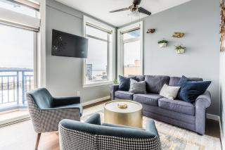 Cozy Belltown Condo with amazing Elliott Bay Views - 8
