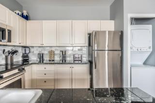 Cozy Belltown Condo with amazing Elliott Bay Views - 4
