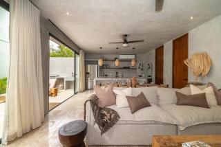 Seremonia Villa with Rooftop Pool & Beach Club Access - 5
