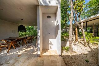 Seremonia Villa with Rooftop Pool & Beach Club Access - 4