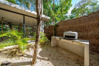 Seremonia Villa with Rooftop Pool & Beach Club Access - 1