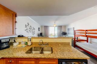 Tropical Condo On Okaloosa Island 490 Feet Of Private Beach - 3