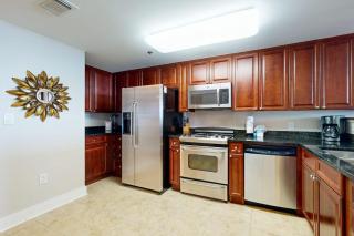4th Floor Warm Welcoming Condo On Okaloosa Island Waterfall Lazy River - 2