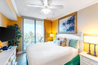 Inviting Tropical Condo At Waterscape w Shared Pool & Hot Tub - Private Beach - 2