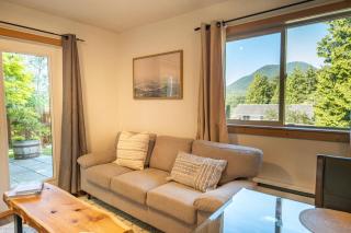 Ozzards Seascape - Cozy West Coast Retreat - 6