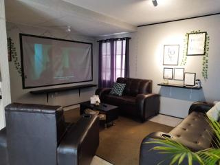 Cine Privado en Casa de Lujo Céntrica y WIFI Veloz - 8