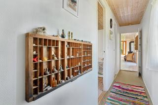 Charming Cottage Close To The Beach - 1