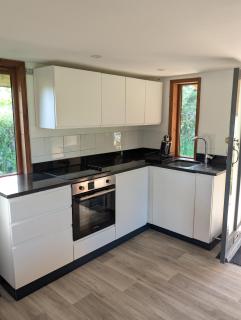 Tranquil farm stay in Cornwall, Chalet sleeps 6 - 3