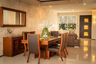 Luxury House Surrounded by Nature in Altozano - 7