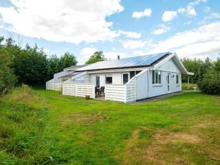 8 person holiday home in Ulfborg-By Traum - 0