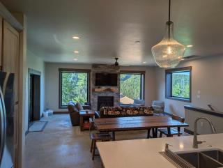 Paradise Condo, Hot Tub, Mtn Views, Lift 5 Mile - 2