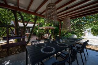 Apartments by the sea Lopar, Rab - 27832 - 1