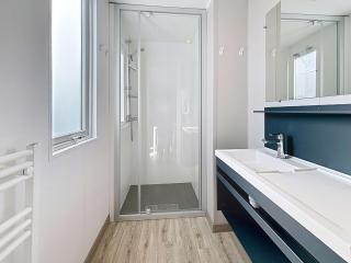 Mobil-home au cœur de Jullouville - 6 pers. - FR-1-361A-104 - 1