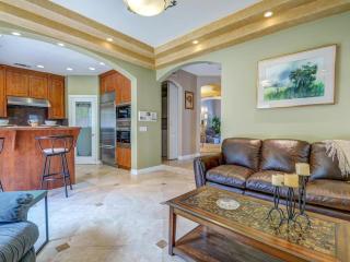The Shangri-la of La Jolla - 8