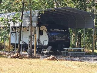 The Camper at Solitude Junction - 8