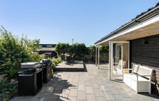 Awesome Home In Munkebo With House Sea View - 3