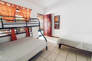 Santa Toro, private rooms close to the beach - 3