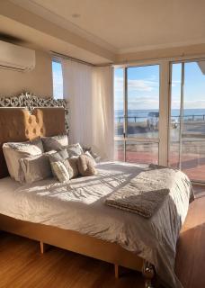 The Absolute Beach House -Luxury Oceanfront Escape - 7