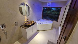 Navora Houseboats - 6