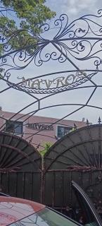 Mavros Garsoniera - 2