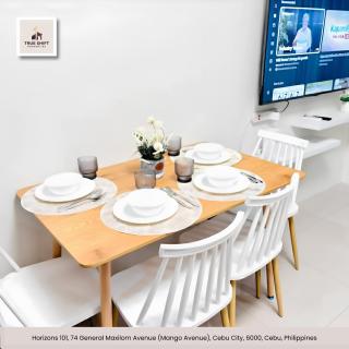 Horizons 101 Premium 1 Bedroom - 2