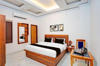 Super Townhouse Vikas Nagar Lucknow Formerly Wave BLU - 8