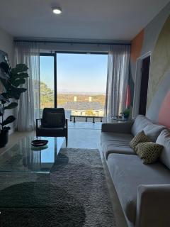 Constantia View Apartments- Luxury Self Catering - 5