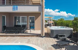 Beautiful Home In Vodnjan - 2