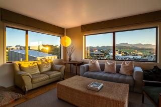 Te Whare Whero - 5