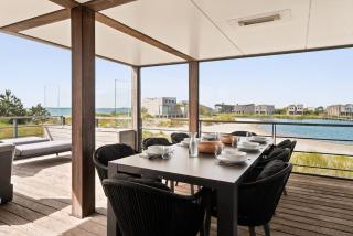 Villa 67 – Pastel Palette | Designvilla aan het strand met uitzicht over het water - 6