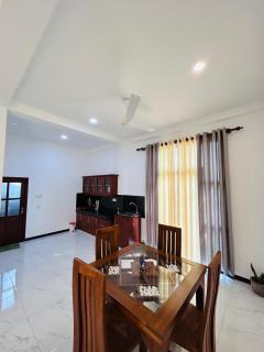Sun rusiru villa - 2