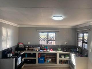 Ebukhosini Pampierstad Jankemp Harswater Taung - 1