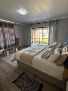 Ebukhosini Pampierstad Jankemp Harswater Taung - 0
